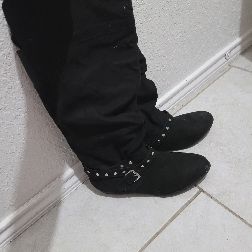 Black boots